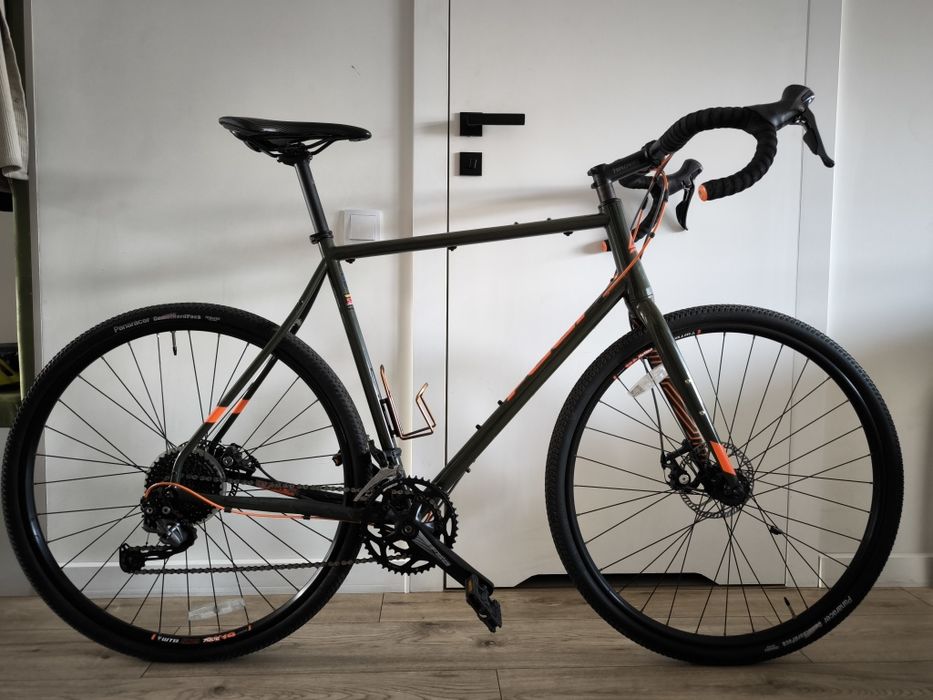 Rower Fuji Jari - gravel. Rama 58 cm. Mały przebieg