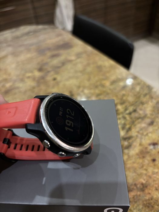 Zegarek Garmin fenix 6s solar  ladny