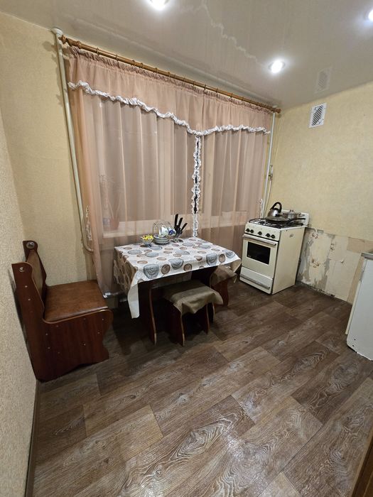 Сдам 2к квартиру р-н Авторынка