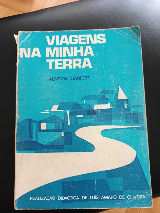 Livro "Viagens na Minha Terra"