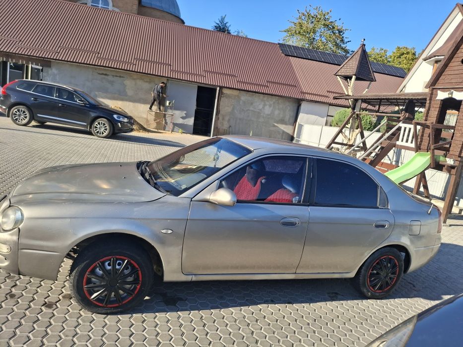Продам KIA Shuma