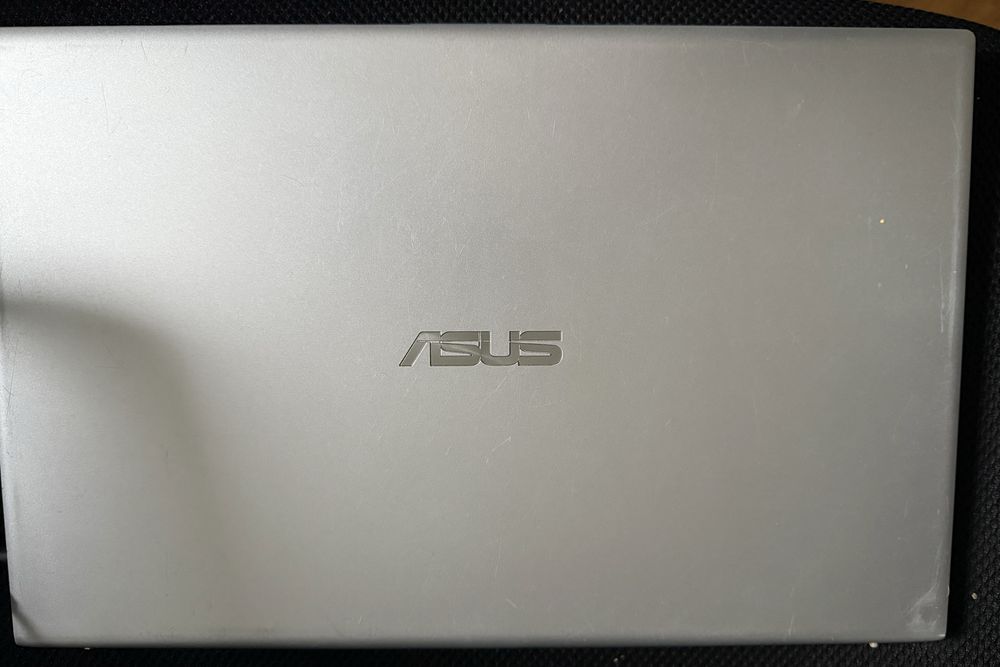 Asus Vivobook 15 X512DA