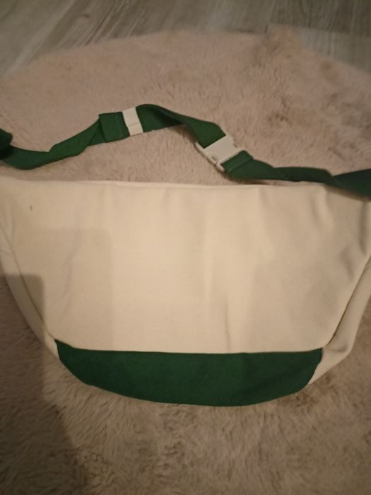 Sprzedam duża nerkę new balance