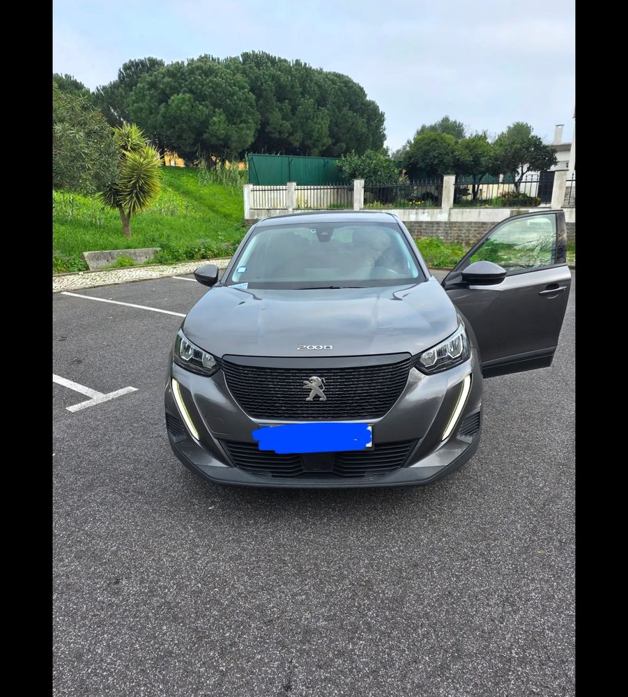 Peugeot 2008 1.2 PureTech Allure Pack