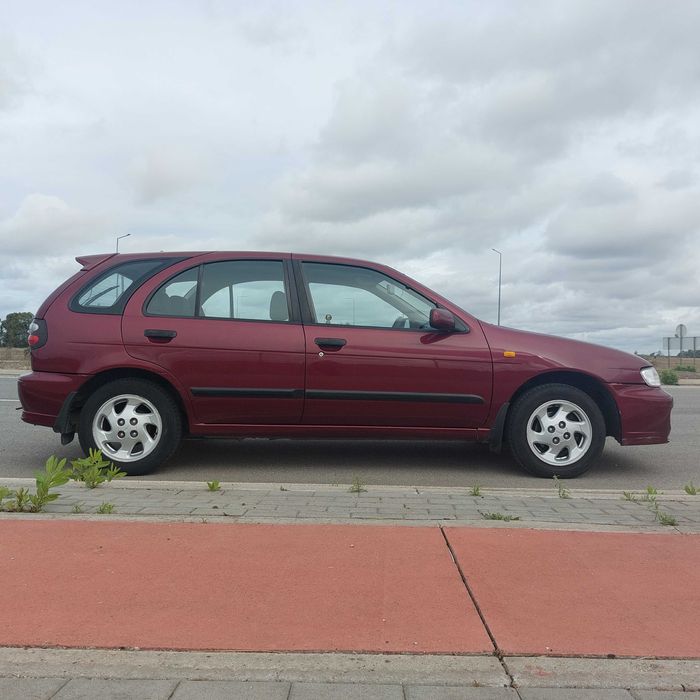 Nissan Almera SR 1.4