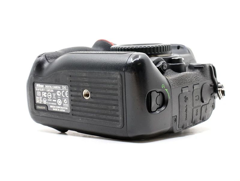 Nikon D4 Full Frame – Como Nova – Cerca de 100.000 Disparos