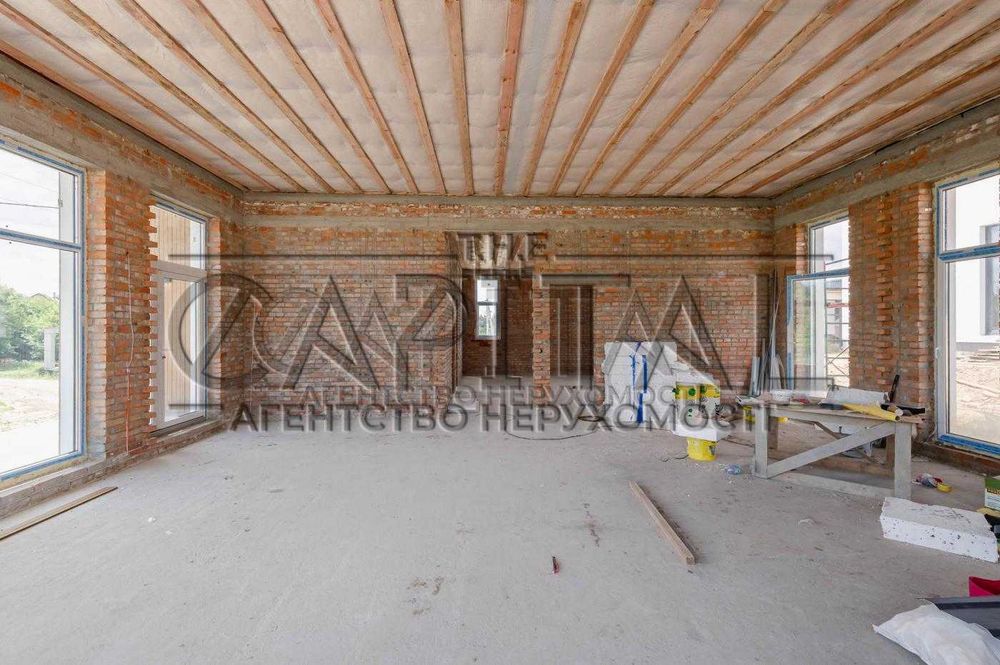 Продаж шикарного будинку Білогородка з червоної цегли , купить дом