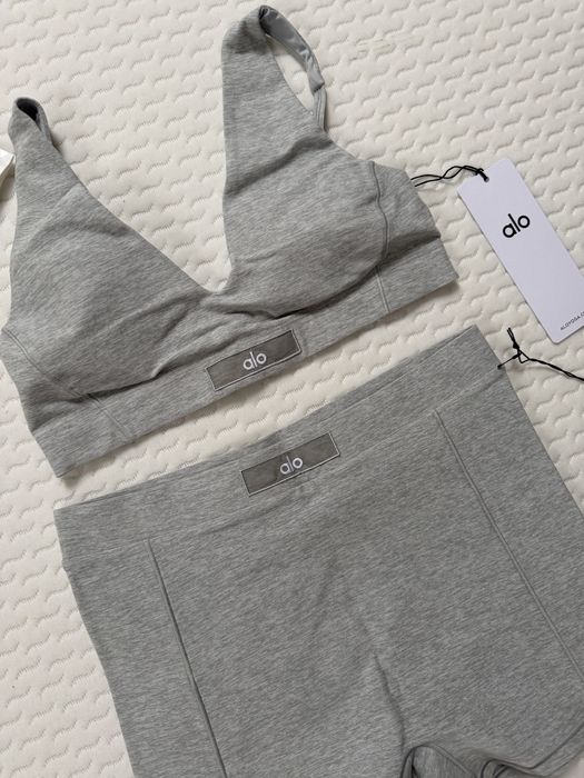 Оригінальний комплект Alo Yoga Alosoft Sincere • Grey • S