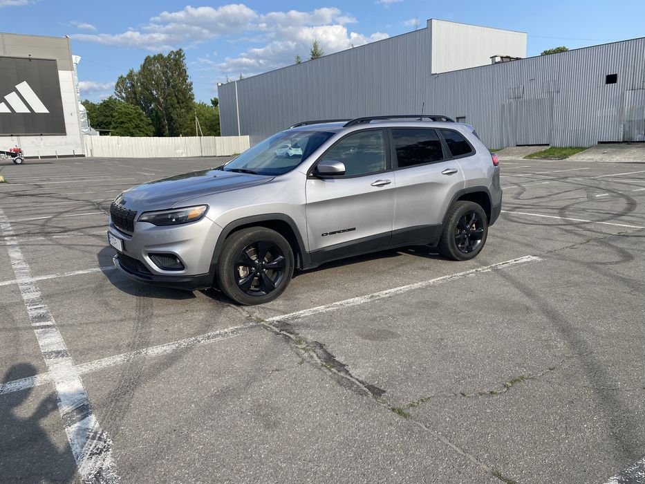 Jeep cheeroke джип чироки