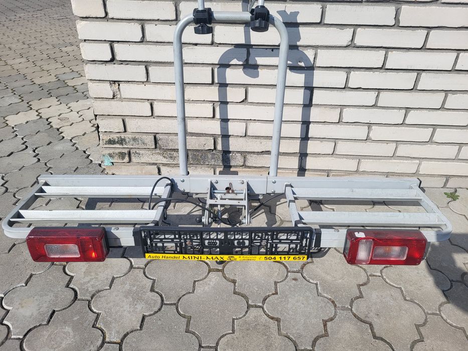 Продам багажник для двох велосипедів.