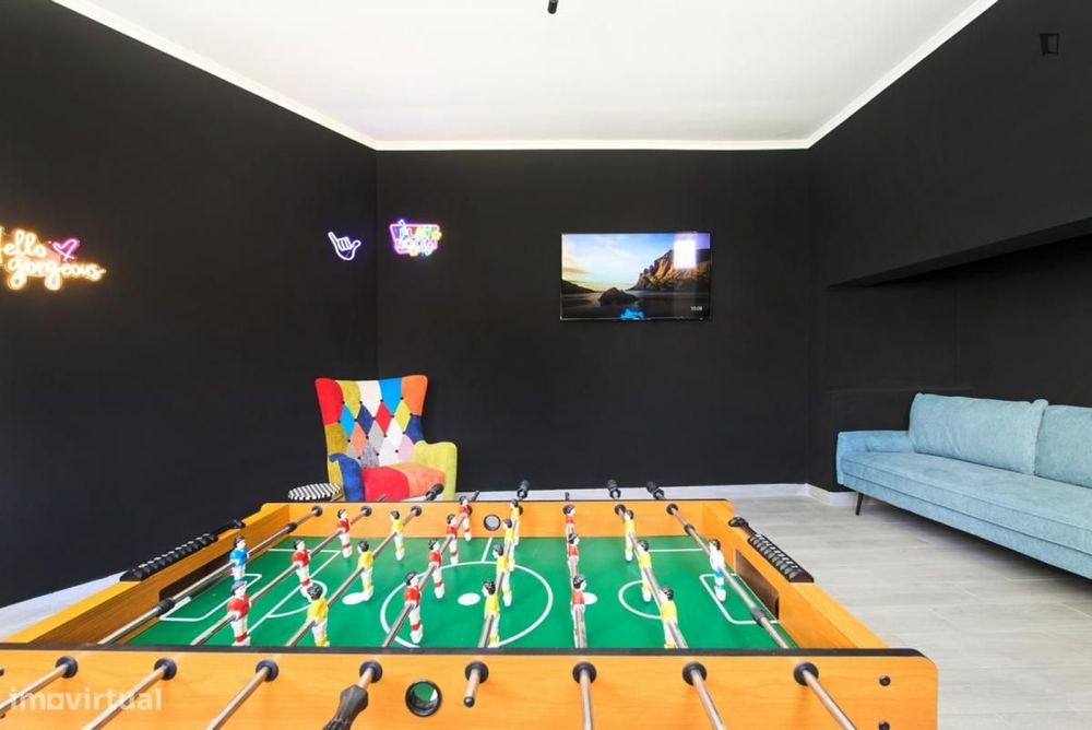 Quarto - localizado em Graça Lisbon