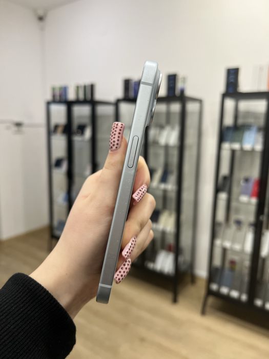 Telefon iPhone 15 128GB Biały Apple Gwarancja iTrade