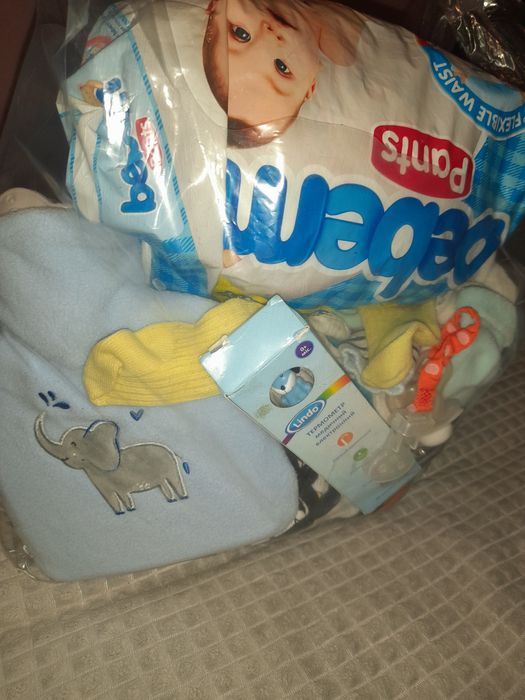 Великий лот для малюка,памперси в подарунок!