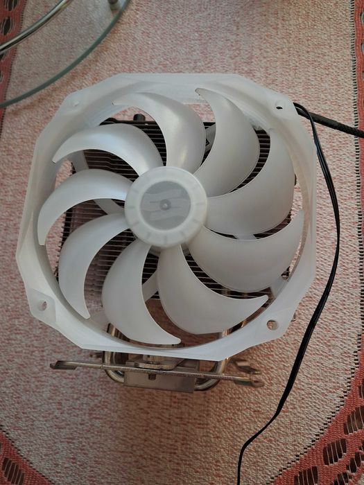 Procesor AMD Ryzen 5 3600 + chłodzenie SilentiumPc Fortis 3 RGB