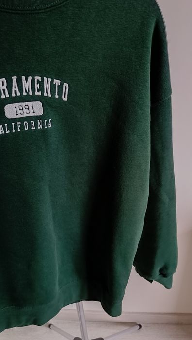 Pull & Bear ciemnozielona bluza vintage 90's