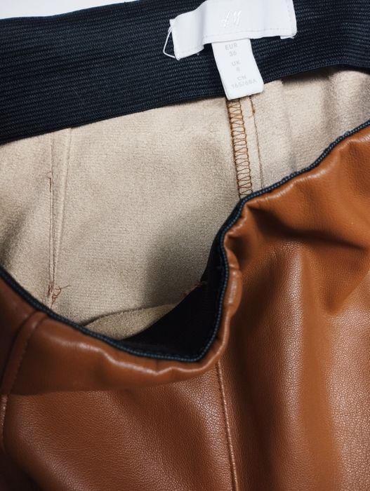Rozmiar S, skorzane spodnie damskie, H&M spodnie eco skora woskowane