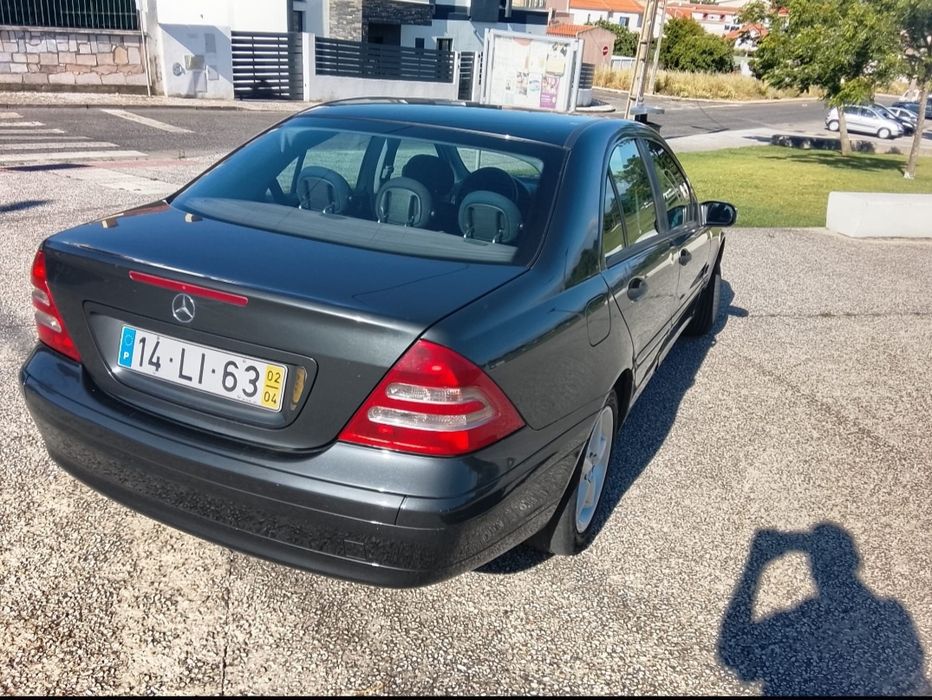 Mercedes C220 Cdi Auto Poucos Quilómetros