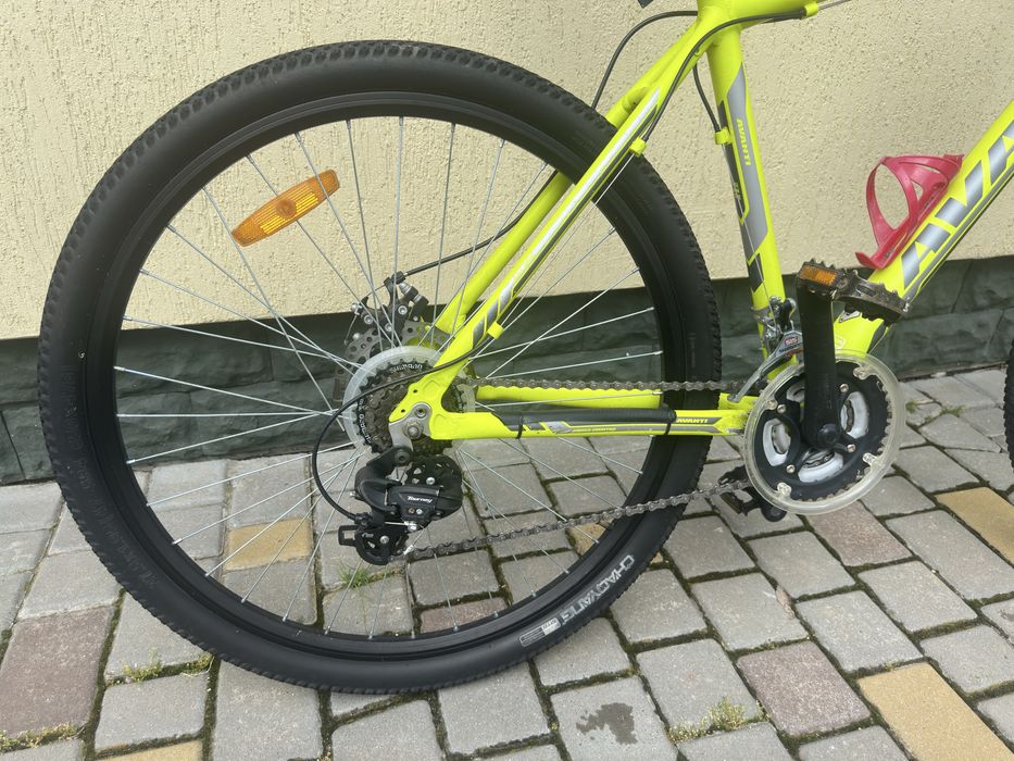 Велосипед на алюміневій рамі колеса 27,5