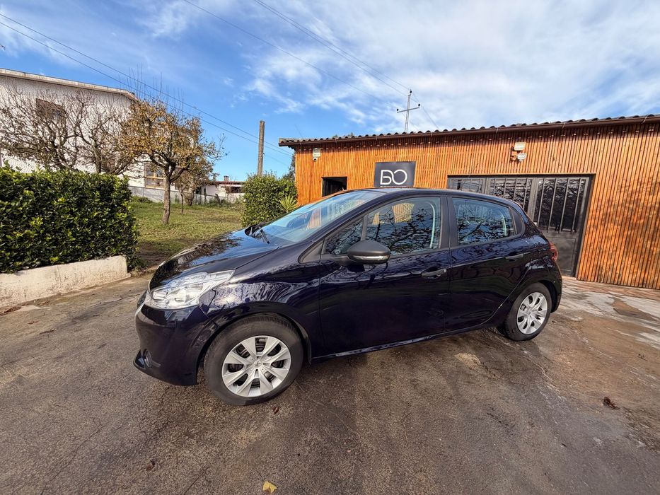 Peugeot 208 1.2 VTi SE Style