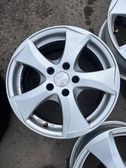 Диски R16 5*108.