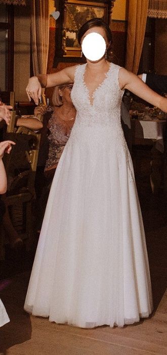 Suknia ślubna 36/38 + welon