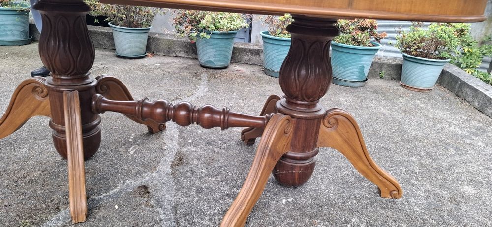 Mesa de Jantar extensível