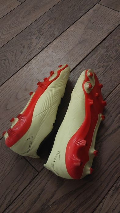 Korki do piłki nożnej 38 Adidas