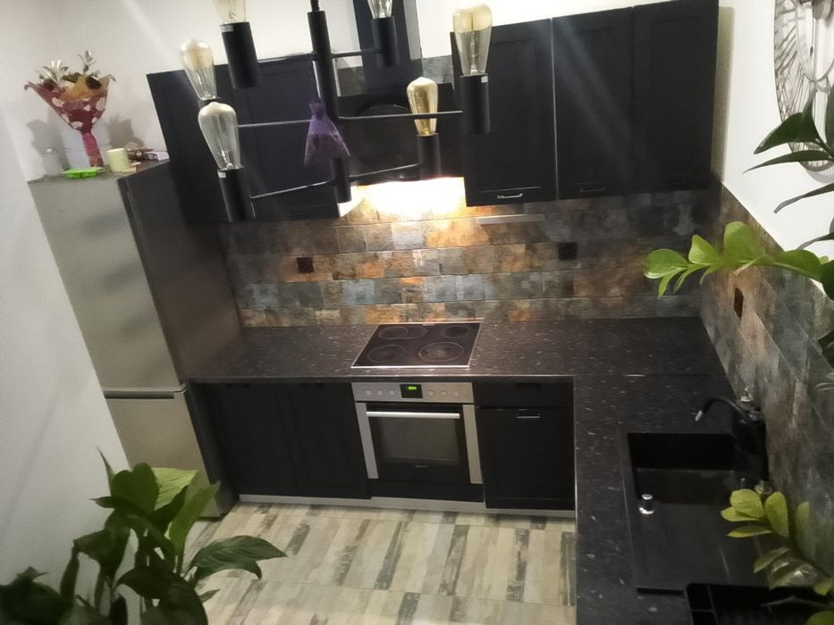 Komfortowo wyposażone mieszkanie blisko lasu