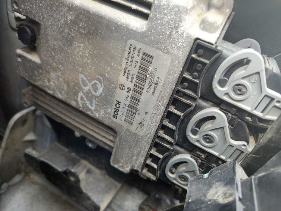 Peças Renault Trafic 2.0 dCi Frigorifico PF6010