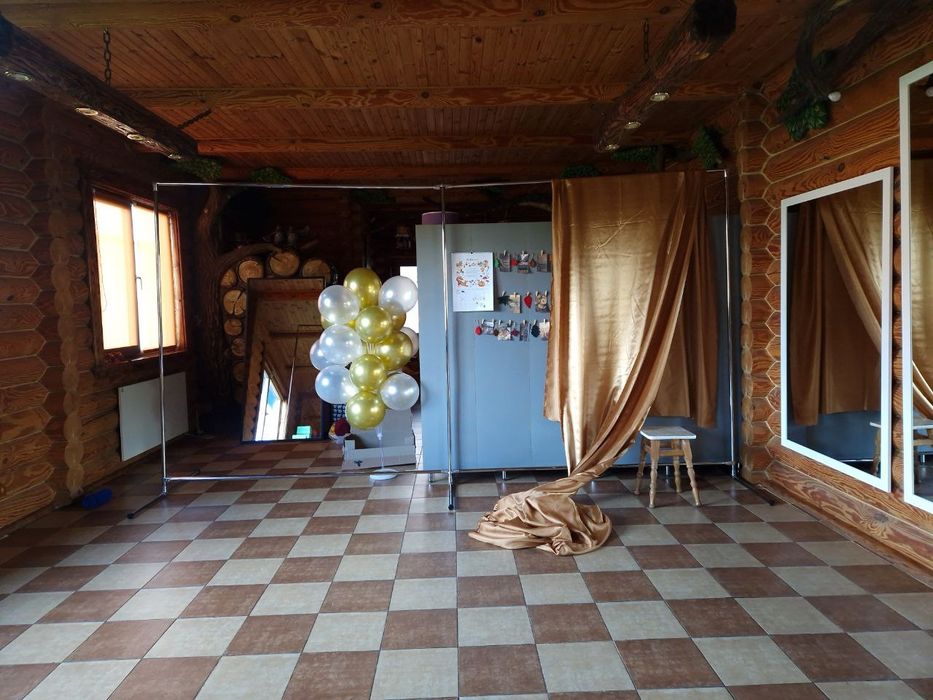 Кострукція для банера