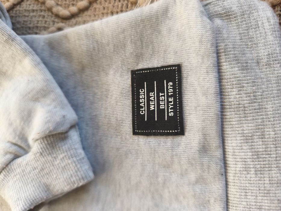 Szara bluza z kapturem roz. 86