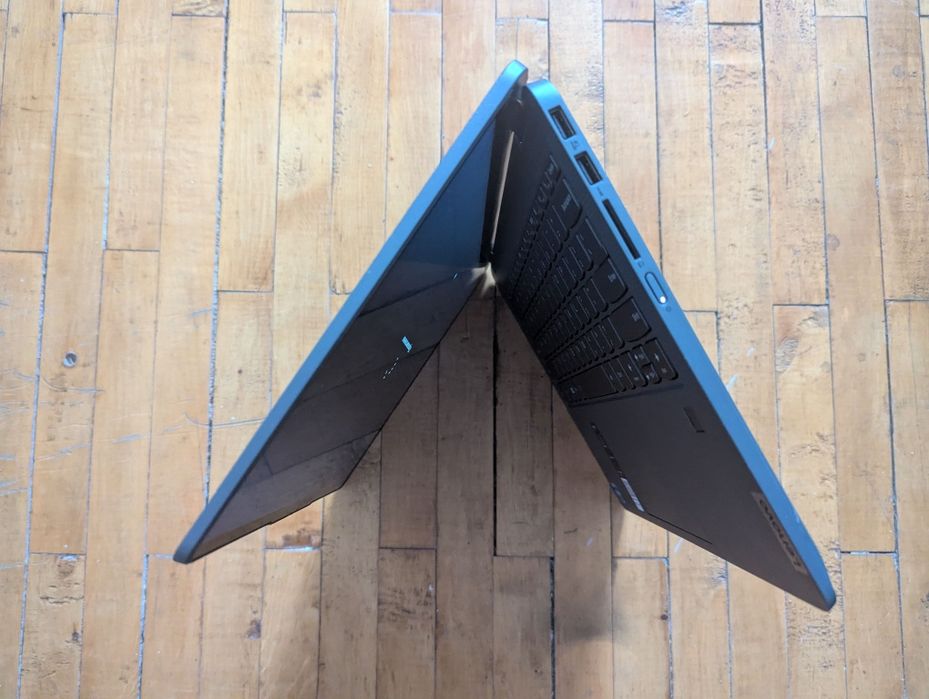 Lenovo IdeaPad Flex 5 14iau7
