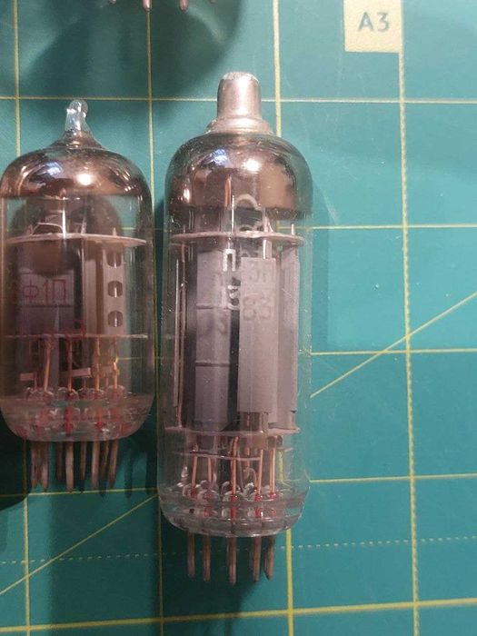 Набор радиоламп для аппаратуры