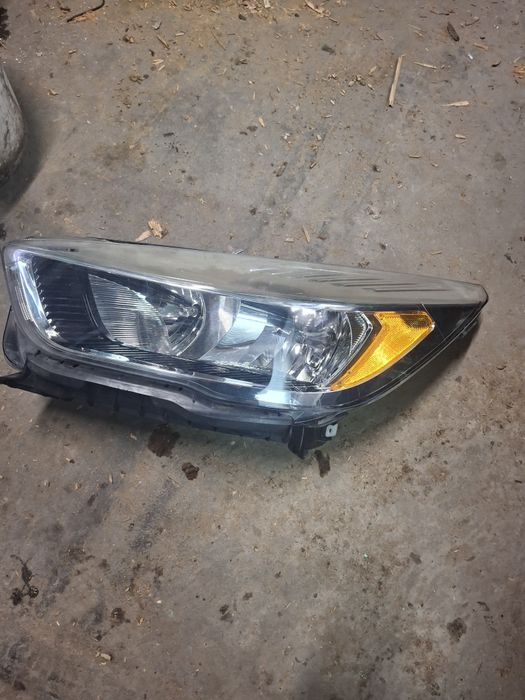 Фара ліва Ford escape mk3 16-19