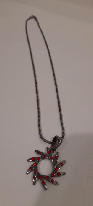 Łańcuszek z wisiokiem