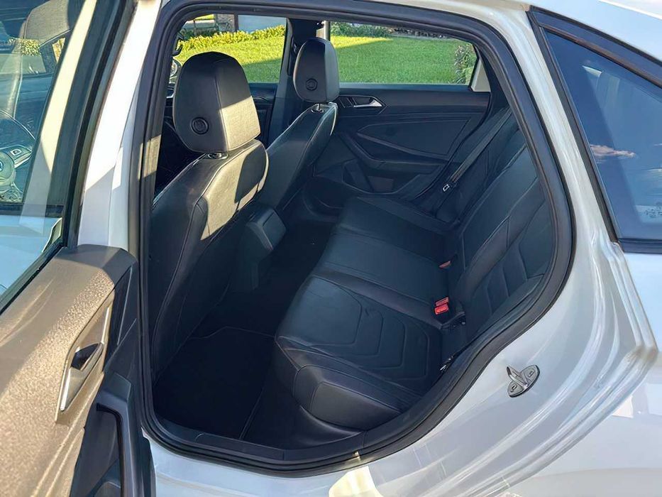 Volkswagen Jetta GLI Autobahn      2019