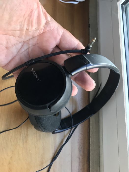 3 auscultadores / phones (sony e outros)