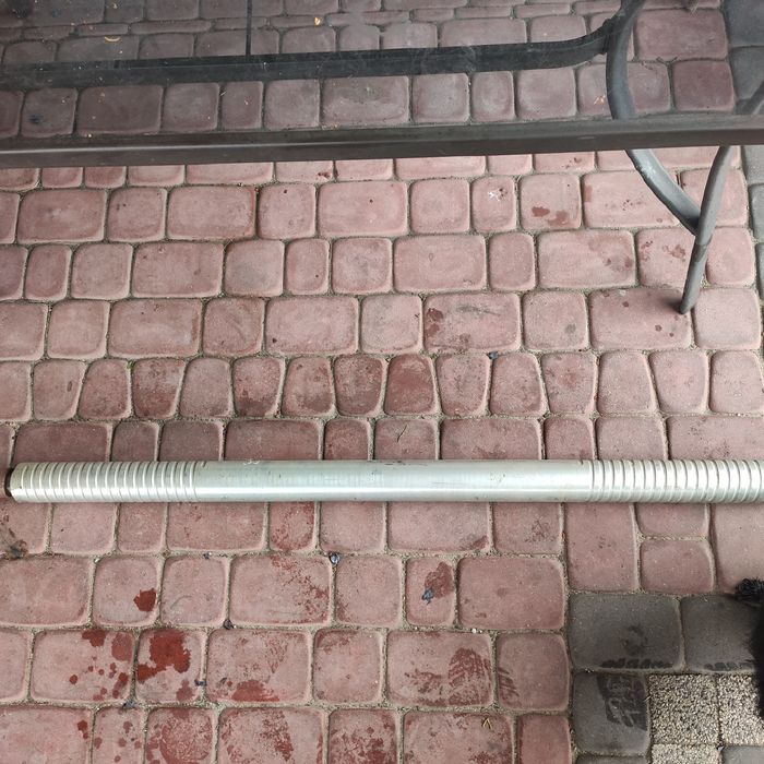 Wałek aluminiowy spiralny rozciągający siatkę/folię do prasy