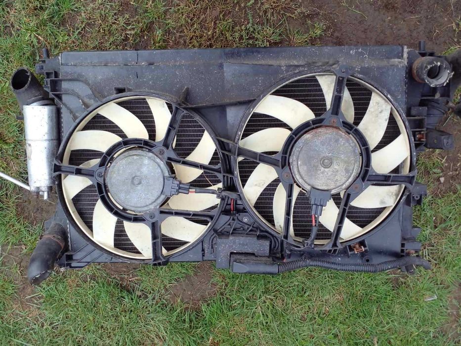 радіатори вентилятори дифузори Mercedes Opel Peugeot Renault Fiat дачі