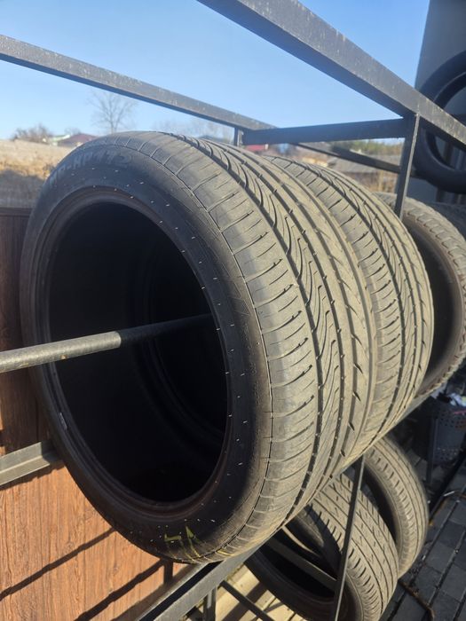 Резина  mirage 295/40 r21