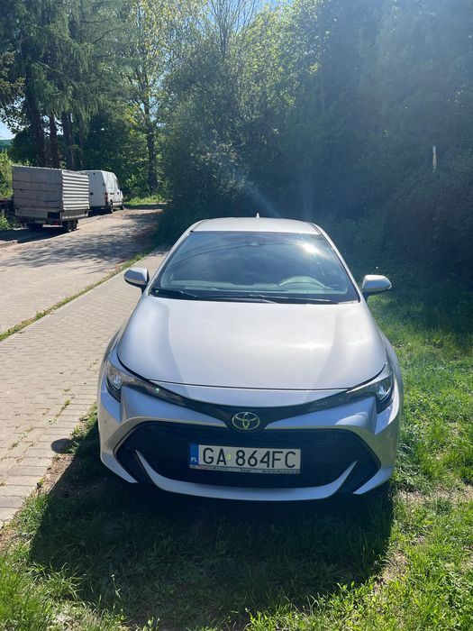 Toyota Corolla 1.2 Active 2019 salon pl