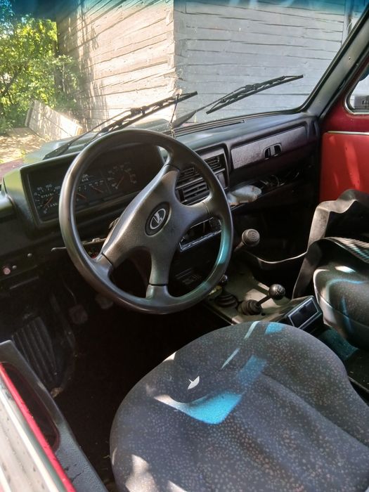 Продам  ниву 1980р ціна 2200$
