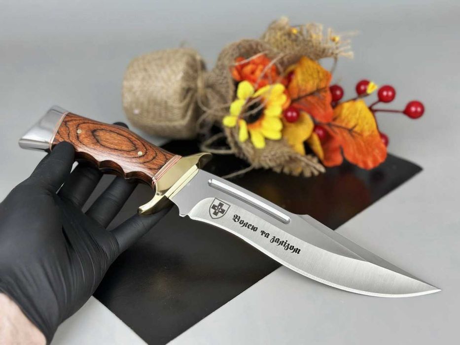 Мисливський ніж з Вашим лого 078