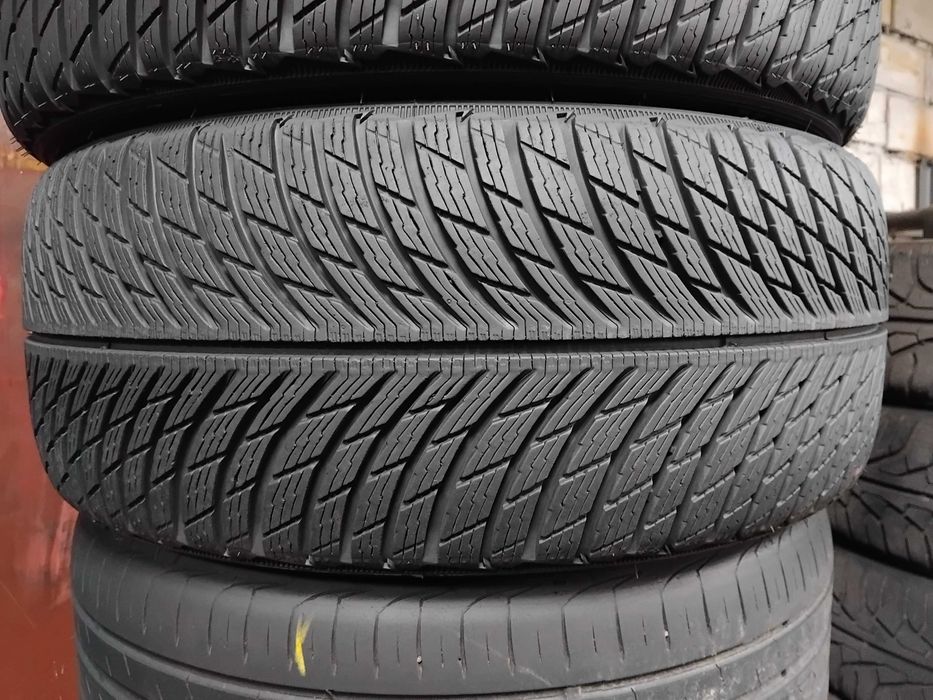 Шини бу 225/40 R19 Michelin Pilot Alpin 5 Пара Зима
