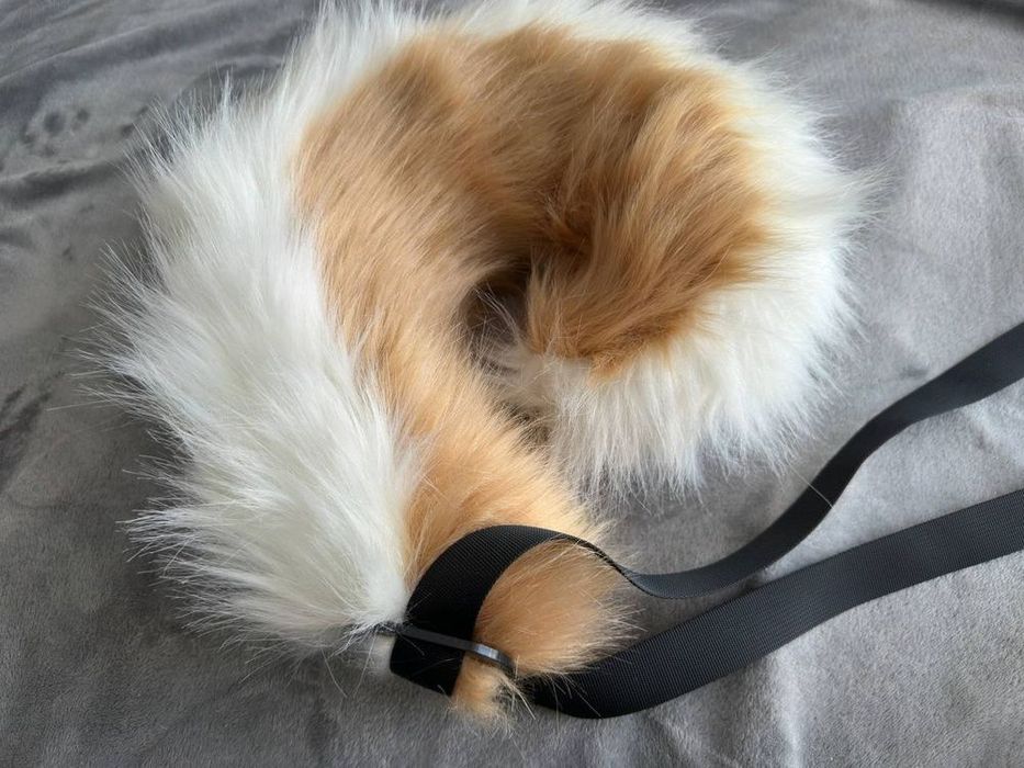Хвіст собаки. Штучне хутро