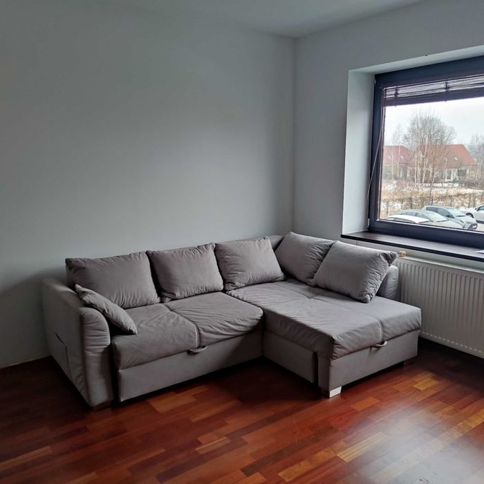 SRZEDAM kanapę narożną w świetnym stanie