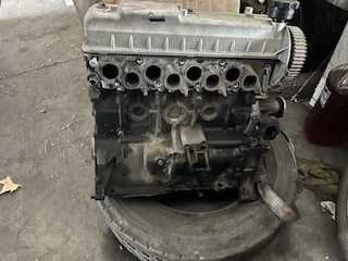 Bloco de Motor MITSUBISHI L200 ano 2000