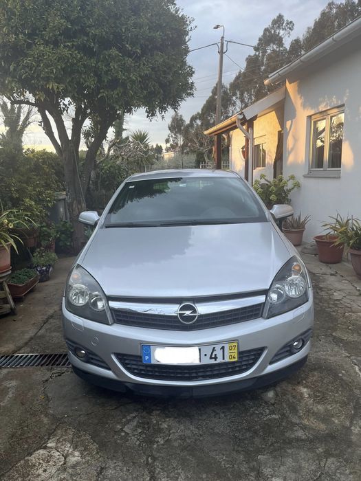 Opel Astra GTC 1.3 CDTI Sport – 2007
