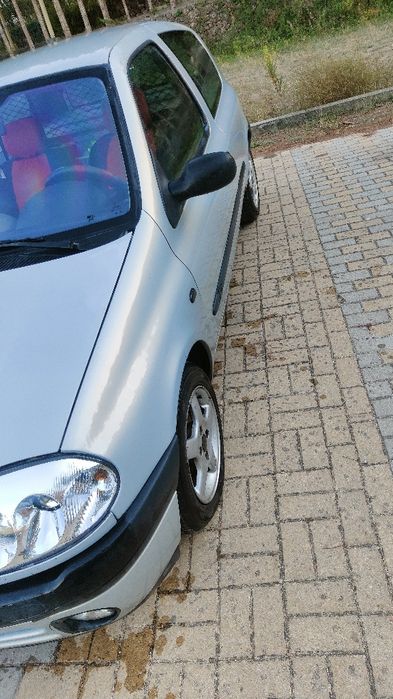 Renault Clio 1.9d comercial troco