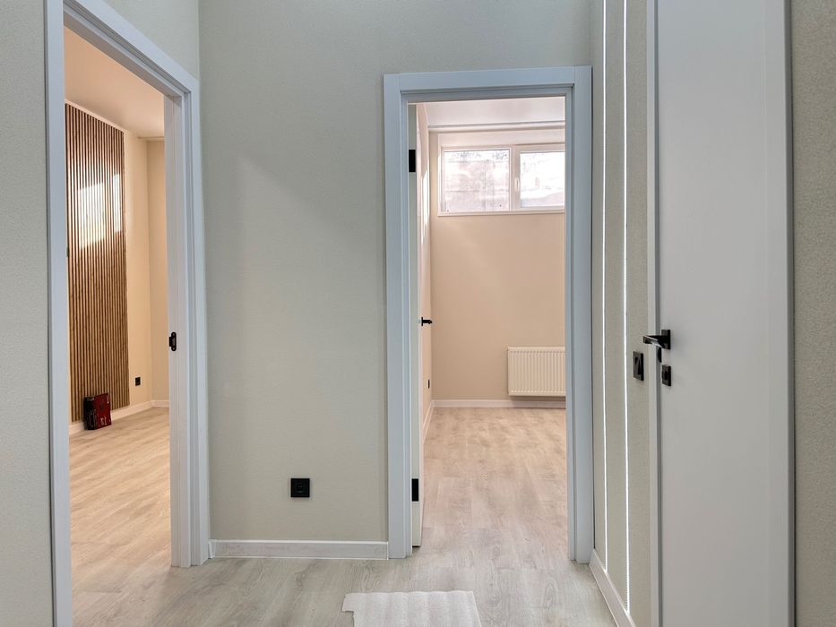 Двокімнатна квартира з ремонтом. Комора в подарунок!